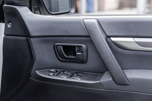 2009 Mitsubishi Pajero Shogun LWB For Sale (picture 52 of 119)