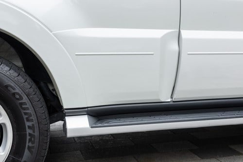 2009 Mitsubishi Pajero Shogun LWB For Sale (picture 65 of 119)