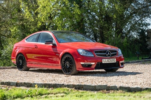 2013 Mercedes-Benz C63 AMG W204 For Sale (picture 2 of 124)