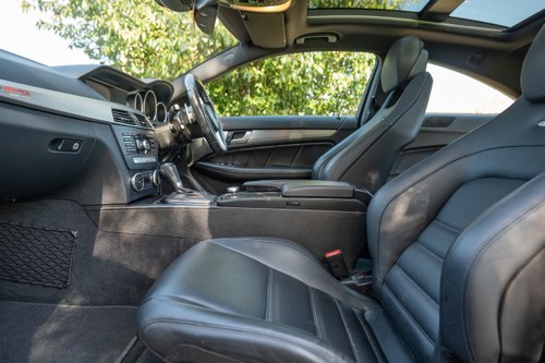 2013 Mercedes-Benz C63 AMG W204 For Sale (picture 22 of 124)