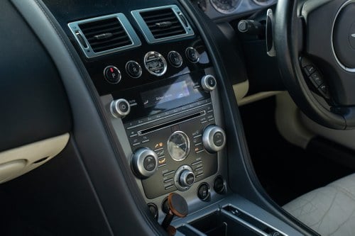 2010 Aston Martin DB9 For Sale (picture 19 of 150)