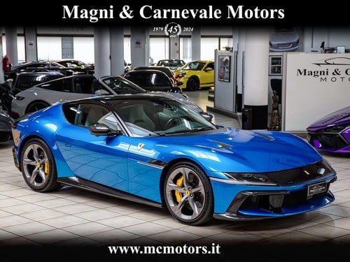 2025 Ferrari 12 Cilindri FULL CARBON|LIFT|360°|HI-FI|MATRIX| Te koop