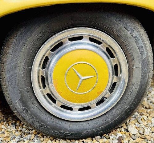 1974 Mercedes-Benz 450SLC C107 For Sale (picture 23 of 152)