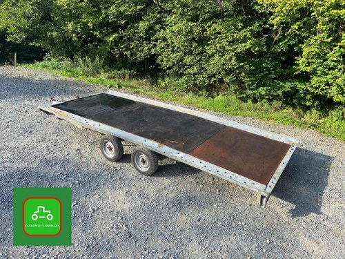 2001 BRIAN JAMES TT167 16’ TRAILER ALL NEW WHEELS, TYRES & BRAKES VERKOCHT