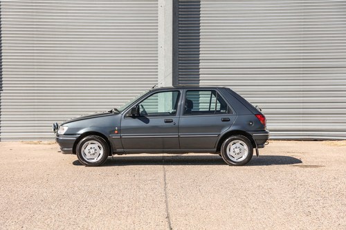 1993 Ford Fiesta Ghia Automatic 25k miles à vendre (picture 7 of 105)