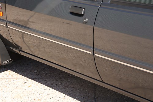 1993 Ford Fiesta Ghia Automatic 25k miles à vendre (picture 55 of 105)