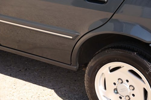 1993 Ford Fiesta Ghia Automatic 25k miles à vendre (picture 59 of 105)