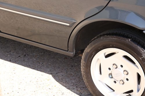 1993 Ford Fiesta Ghia Automatic 25k miles à vendre (picture 60 of 105)