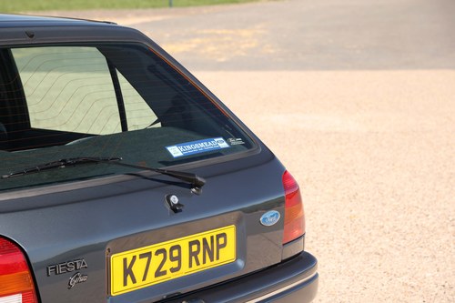 1993 Ford Fiesta Ghia Automatic 25k miles à vendre (picture 76 of 105)