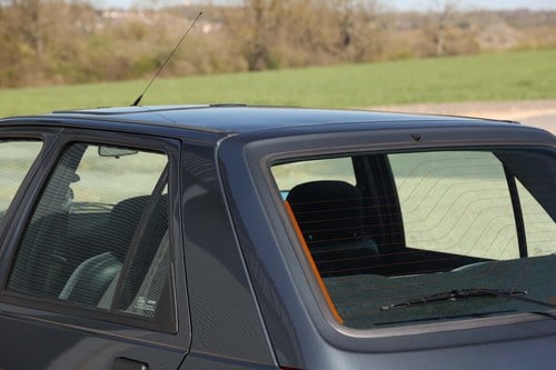 1993 Ford Fiesta Ghia Automatic 25k miles à vendre (picture 78 of 105)