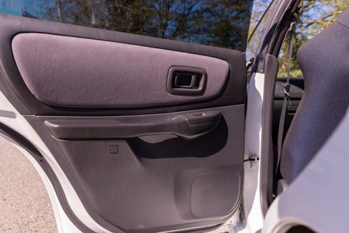 1999 Subaru Impreza WRX STi Version 6 For Sale (picture 28 of 178)