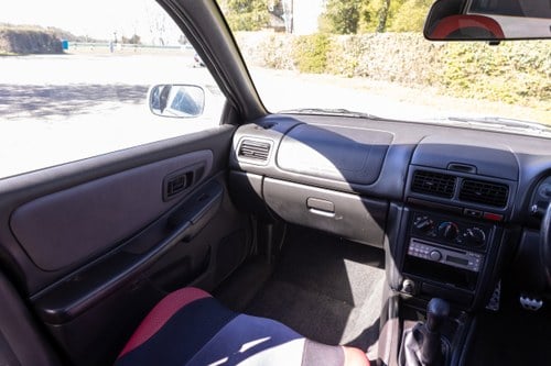 1999 Subaru Impreza WRX STi Version 6 For Sale (picture 34 of 178)