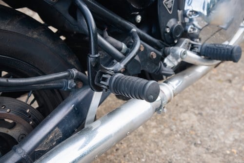 1997 Triumph Thunderbird 900 à vendre (picture 35 of 97)