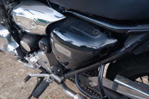 1997 Triumph Thunderbird 900 à vendre (picture 47 of 97)