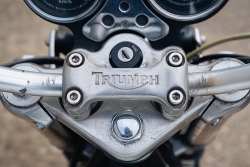 1997 Triumph Thunderbird 900 à vendre (picture 25 of 97)