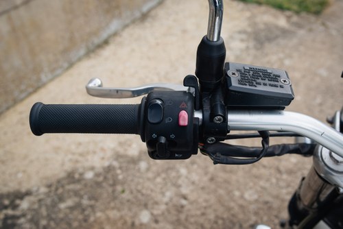 1997 Triumph Thunderbird 900 à vendre (picture 26 of 97)