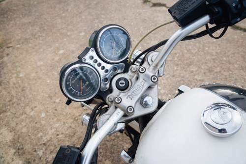 1997 Triumph Thunderbird 900 à vendre (picture 32 of 97)