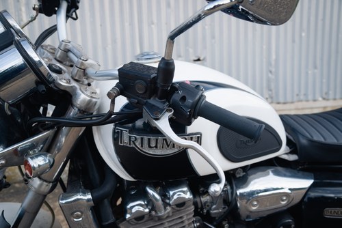 1997 Triumph Thunderbird 900 à vendre (picture 72 of 97)