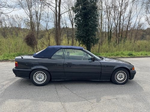 1993 BMW E36 325i Cabriolet For Sale (picture 9 of 34)