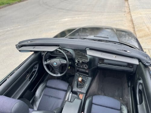 1993 BMW E36 325i Cabriolet For Sale (picture 17 of 34)