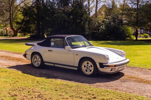 1989 Porsche 911 Carrera Cabriolet Sport zum Verkauf (Bild 23 von 258)