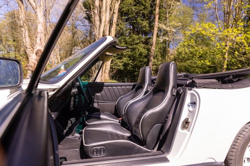 1989 Porsche 911 Carrera Cabriolet Sport zum Verkauf (Bild 39 von 258)
