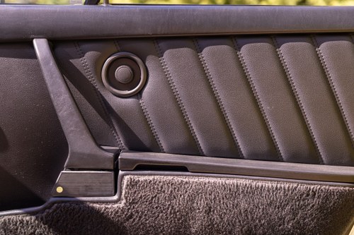 1989 Porsche 911 Carrera Cabriolet Sport zum Verkauf (Bild 48 von 258)