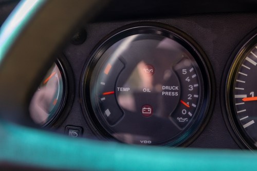 1989 Porsche 911 Carrera Cabriolet Sport zum Verkauf (Bild 58 von 258)