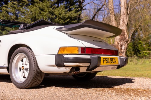 1989 Porsche 911 Carrera Cabriolet Sport zum Verkauf (Bild 111 von 258)