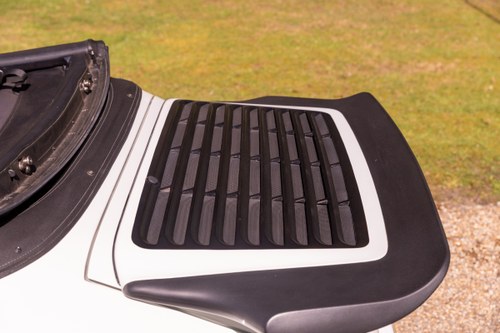 1989 Porsche 911 Carrera Cabriolet Sport zum Verkauf (Bild 119 von 258)