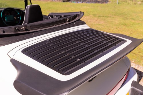 1989 Porsche 911 Carrera Cabriolet Sport zum Verkauf (Bild 122 von 258)