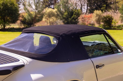 1989 Porsche 911 Carrera Cabriolet Sport zum Verkauf (Bild 128 von 258)