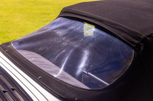 1989 Porsche 911 Carrera Cabriolet Sport zum Verkauf (Bild 130 von 258)