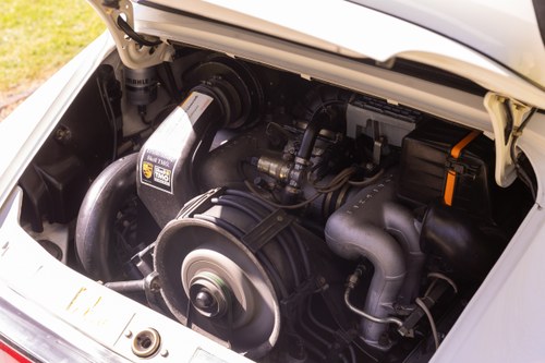 1989 Porsche 911 Carrera Cabriolet Sport zum Verkauf (Bild 139 von 258)