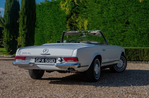 1966 Mercedes-Benz W113 230SL ‘Pagoda’ Manual LHD For Sale (picture 34 of 168)