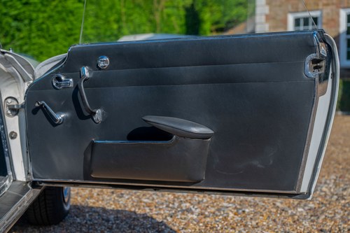 1966 Mercedes-Benz W113 230SL ‘Pagoda’ Manual LHD For Sale (picture 57 of 168)