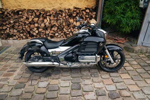 2015 Honda 1800 GL F6C Valkyrie For Sale (picture 10 of 94)