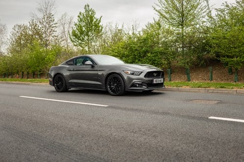 2016 Ford Mustang GT à venda (imagem 2 de 218)