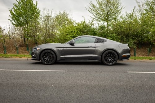 2016 Ford Mustang GT à venda (imagem 16 de 218)