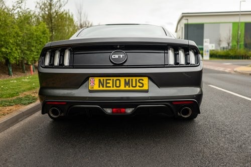 2016 Ford Mustang GT à venda (imagem 25 de 218)