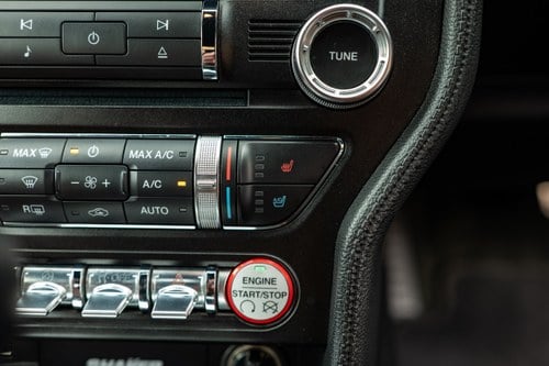 2016 Ford Mustang GT à venda (imagem 64 de 218)