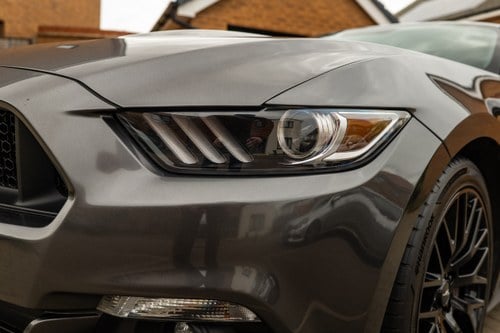 2016 Ford Mustang GT à venda (imagem 147 de 218)