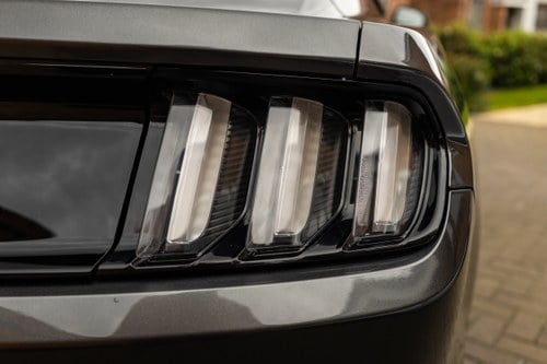 2016 Ford Mustang GT à venda (imagem 159 de 218)