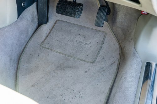 2001 Alfa Romeo 166 3L V6 24V Sportronic Lusso zum Verkauf (Bild 35 von 198)