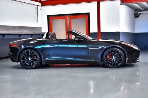 2014 Jaguar F-Type S Convertible till salu (bild 11 av 106)