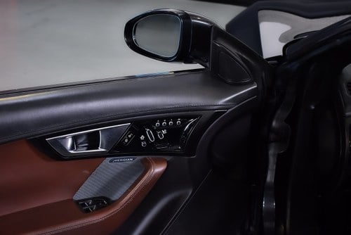 2014 Jaguar F-Type S Convertible till salu (bild 33 av 106)