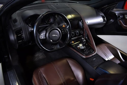 2014 Jaguar F-Type S Convertible till salu (bild 42 av 106)