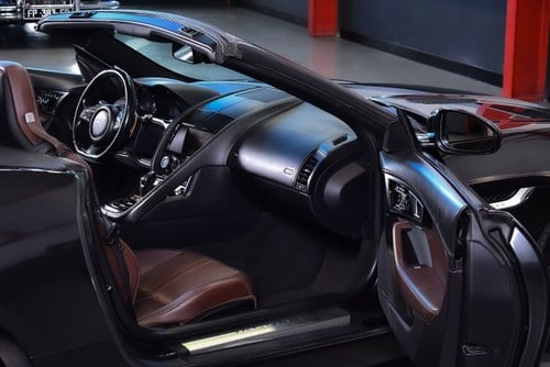 2014 Jaguar F-Type S Convertible till salu (bild 48 av 106)