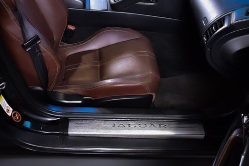 2014 Jaguar F-Type S Convertible till salu (bild 49 av 106)