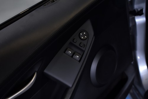 2006 BMW (E63) M6 à vendre (picture 27 of 114)